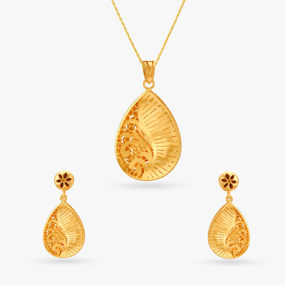 Tanishq gold earring hot sale and pendant set