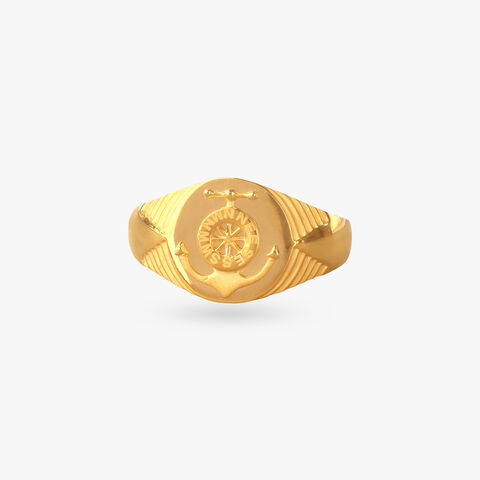 Compass Crest Gold Ring for Men