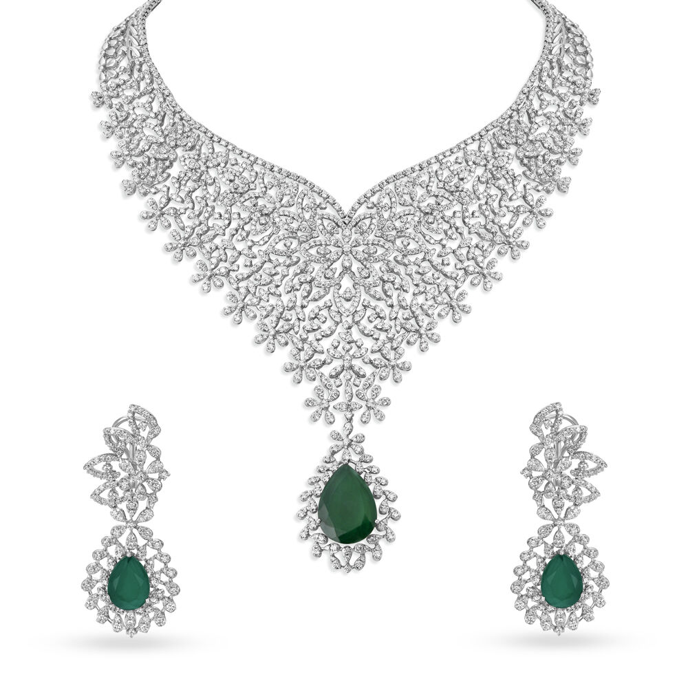 Mystical White Gold and Diamond Necklace Set