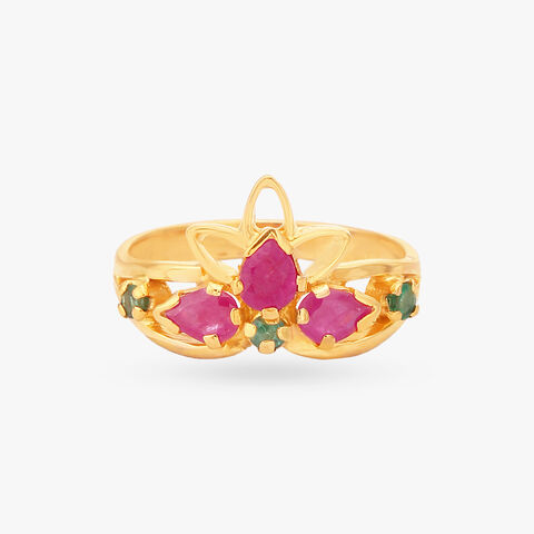 Magnificent Gold Finger Ring