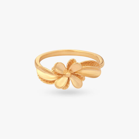 Curved Blossom Gold Ring