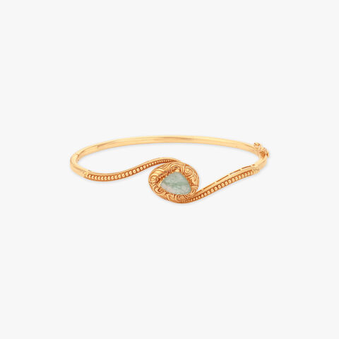 Petal Imprint Gold Bangle