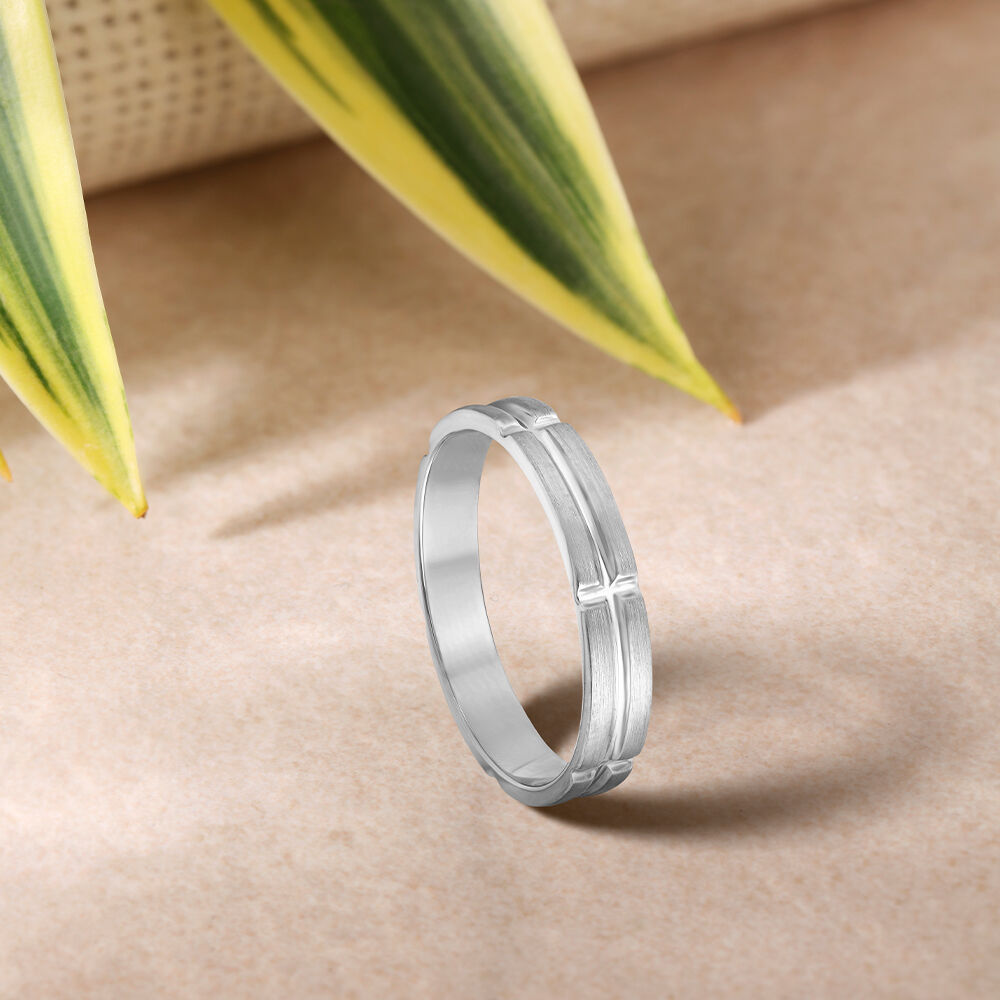 Classy Ridged Platinum Ring