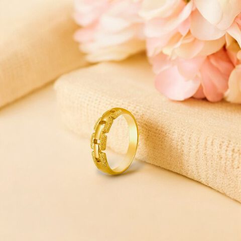 Modern 22 Karat Gold Chain Link Ring