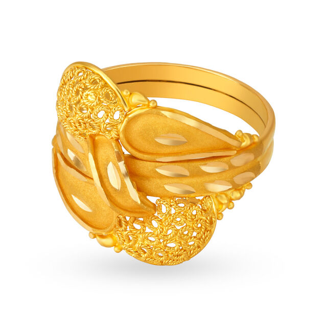 Artistic Gold Abstract Pattern Finger Ring
