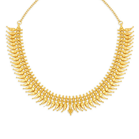 Queenly South Indian Gold Necklace for the Indian Bride