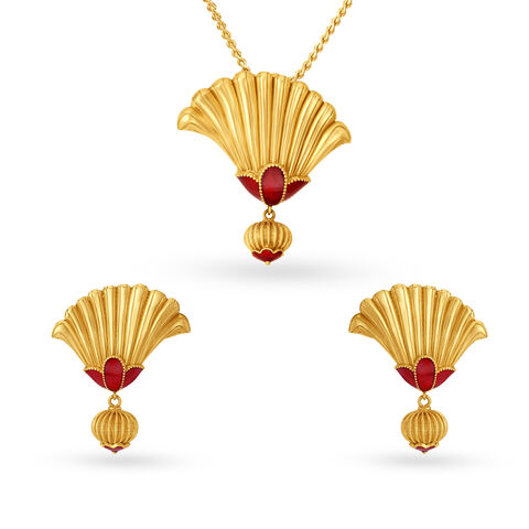 Glorious Floral Pendant and Earrings Set