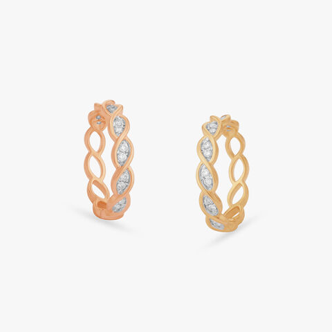 Interlaced Wave Diamond Ring