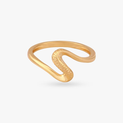 Contour Curve Gold Ring alternate view 1