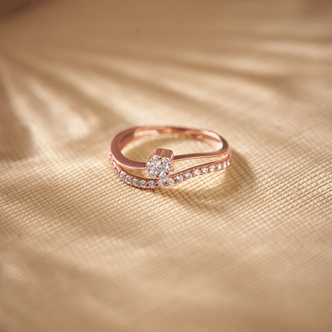 Lovely Floral Diamond Ring