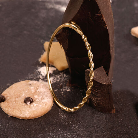Graceful Twisted Gold Bangle