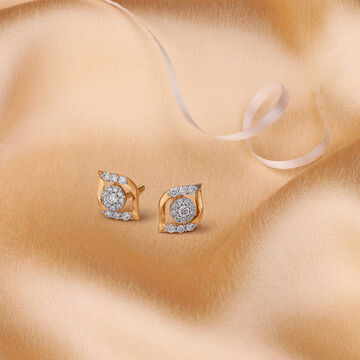 Contemporary Glossy Diamond Stud Earrings