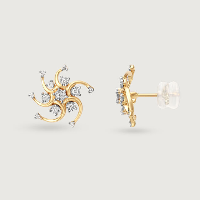 Star struck Nakshatra Whimsy 14KT Diamond Stud Earrings 4