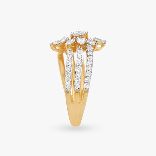 Petal Perfection Diamond Finger Ring