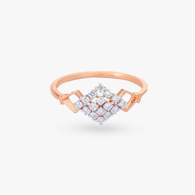 Geometric Glamour Diamond Finger Ring 2