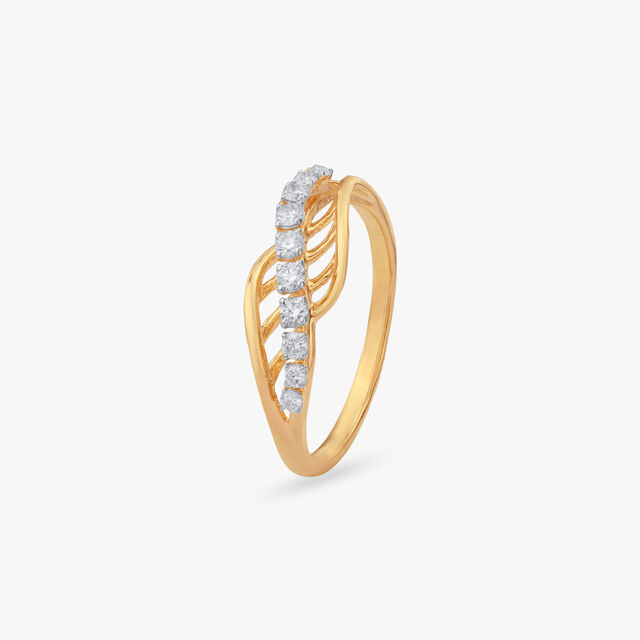Dazzling Trail Diamond Ring 