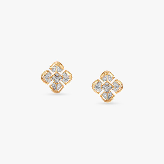Versatile Chic Diamond Stud Earrings