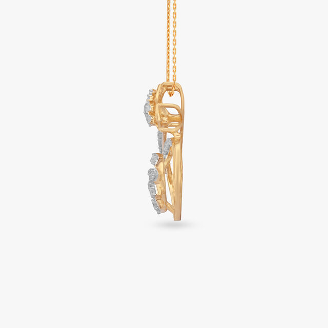 Sparkling Arcadia Diamond Pendant 2