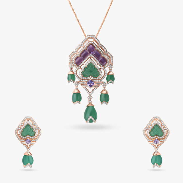 The Grand Gateway Pendant Set 