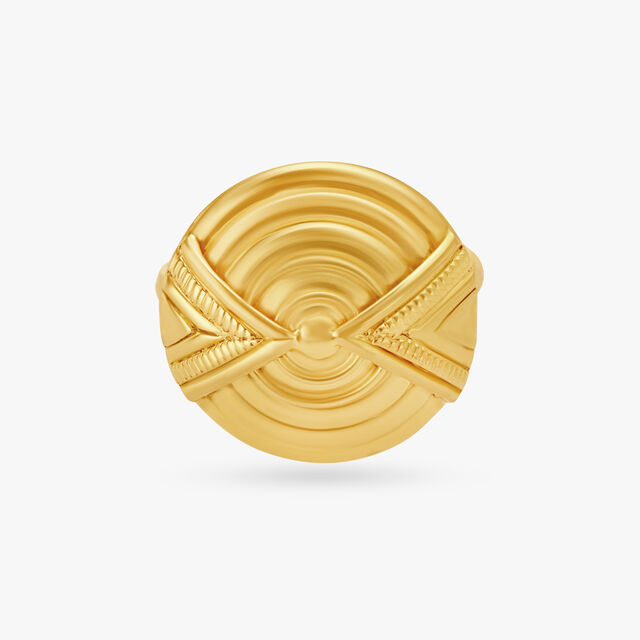 Bold Shield Ring 4
