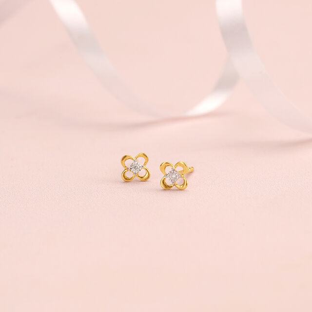 Floral Glow 14 Kt Gold and Diamond Stud Earrings 