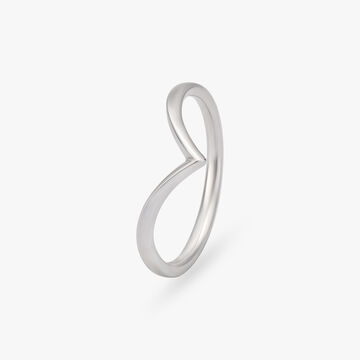 Sleek Platinum V-Ring
