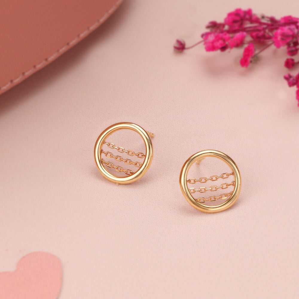 Ring type stud in gold cheap