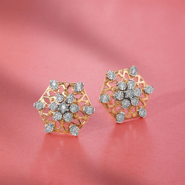 18kt Yellow-White Gold Ear Studs To Magnify Your Beauty 
