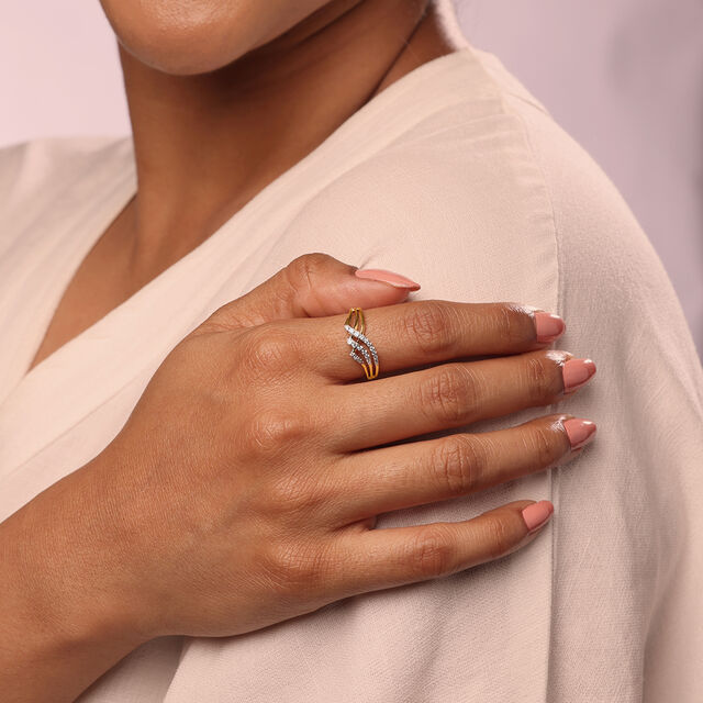 Draped Radiance 14 Kt Gold & Diamond Ring 2
