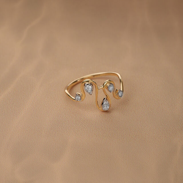 Harmony River 18 Kt Gold & Diamond Ring 