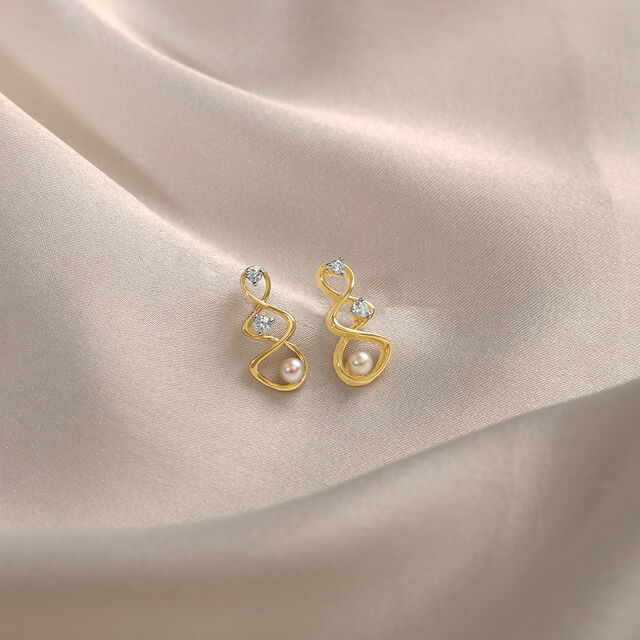 Lively Twist 18KT Diamond & Pearl Stud Earrings 