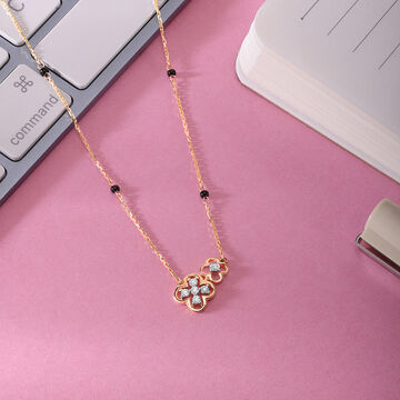Love Knot 18 Kt Gold and Diamond Mangalsutra