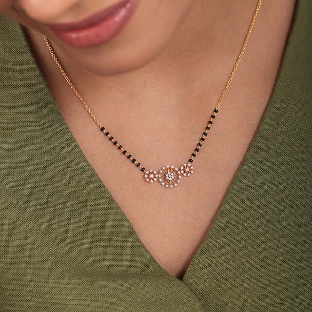 Sparkling Swirls 18 KT Gold and Diamond Mangalsutra 2