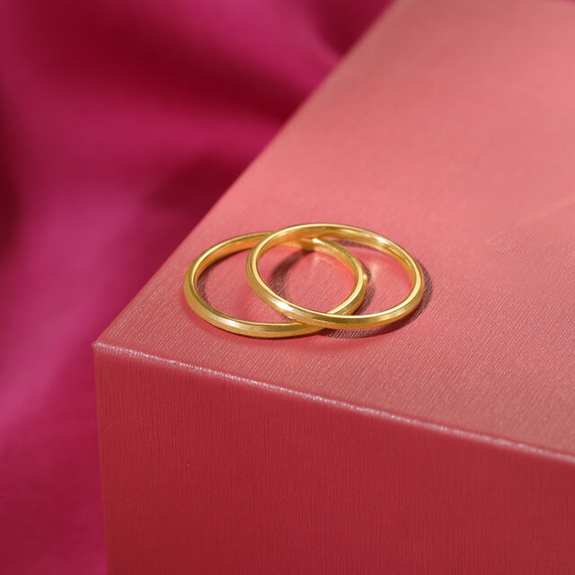 His & Her Edition Band 18KT Gold Couple Ring -Single Piece 2