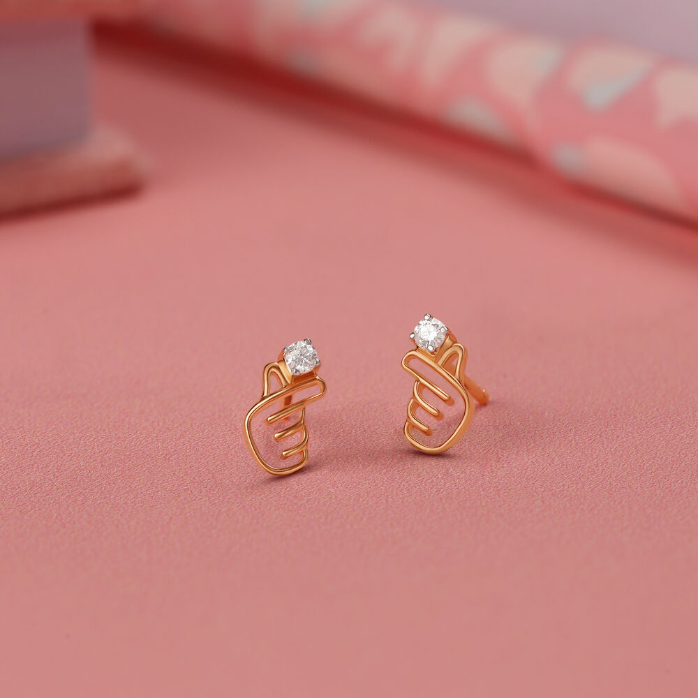 Tanishq heart shaped earrings shop