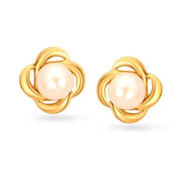 Riona Pearl Stud Earrings
