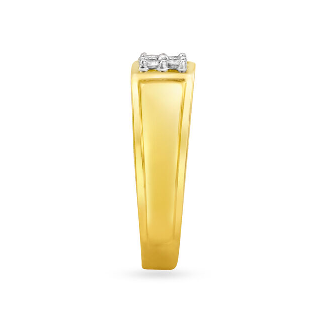 Breathtaking Gold and Diamond Finger Ring for Men,,hi-res 3
