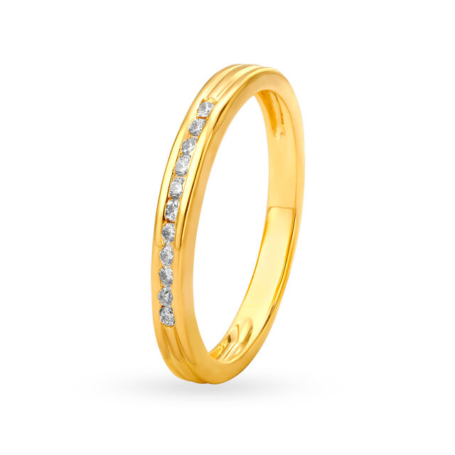 Stylish 18 Karat Gold And Diamond Studded Ring 