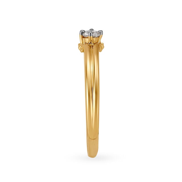 Oval Diamond Finger Ring 3