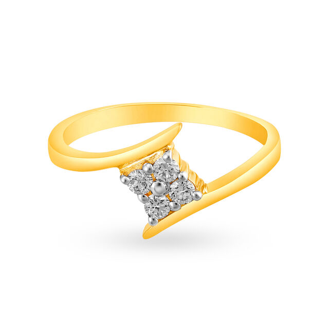 Enchanting 18 Karat Gold And Diamond Finger Ring 2