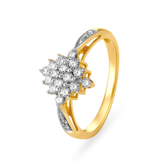 Dazzling 18 Karat Yellow Gold And Diamond Finger Ring 