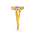 Alluring 18 Karat Yellow Gold And Diamond Floral Vine Ring 3