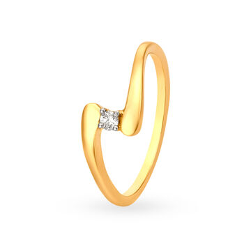 Sleek Curve Diamond Finger Ring