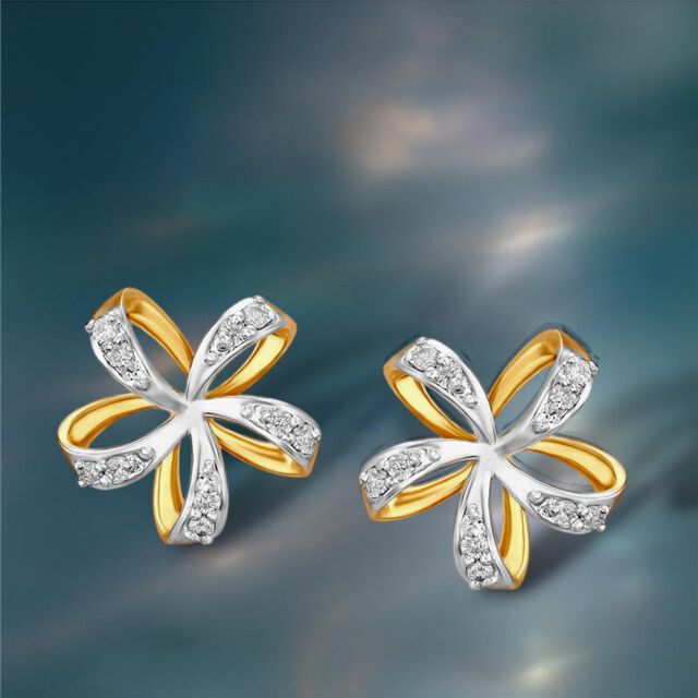 Spectacular Floral Diamond Stud Earrings 