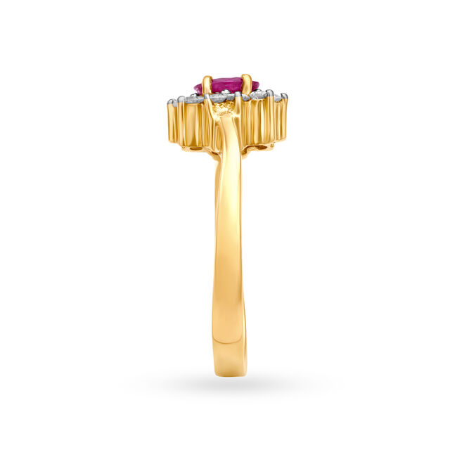 Dreamy 18 Karat Yellow Gold And Diamond Star Finger Ring,,hi-res 3