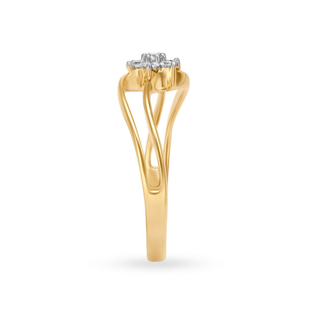 Delightful 18 Karat Yellow Gold And Diamond Floral Ring 3