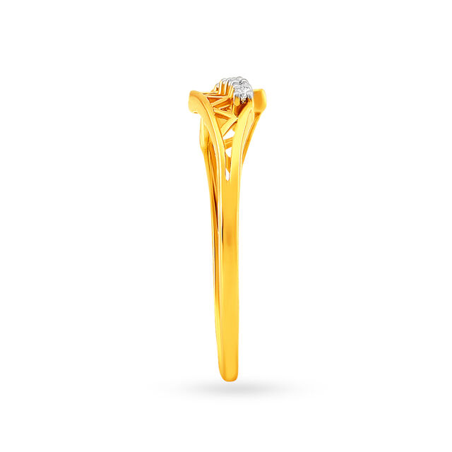 Artistic 18 Karat Yellow Gold And Diamond Finger Ring,,hi-res 3