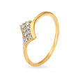 Elegant Artistic Diamond Ring 
