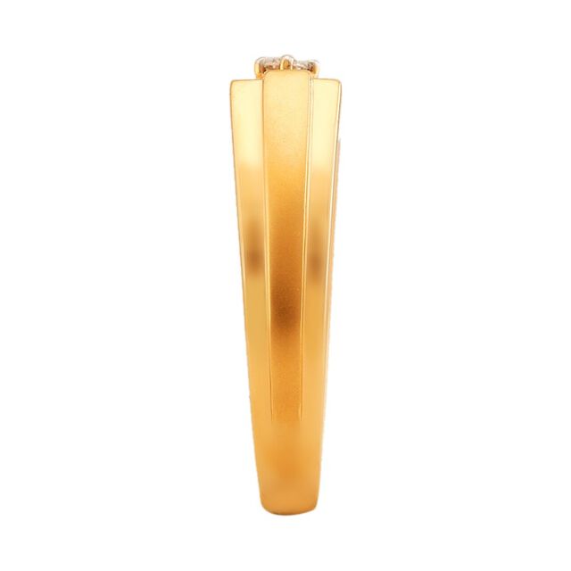 Debonair 18 Karat Yellow Gold And Diamond Angled Finger Ring 3