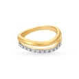 Dazzling Sleek Diamond Finger Ring 2